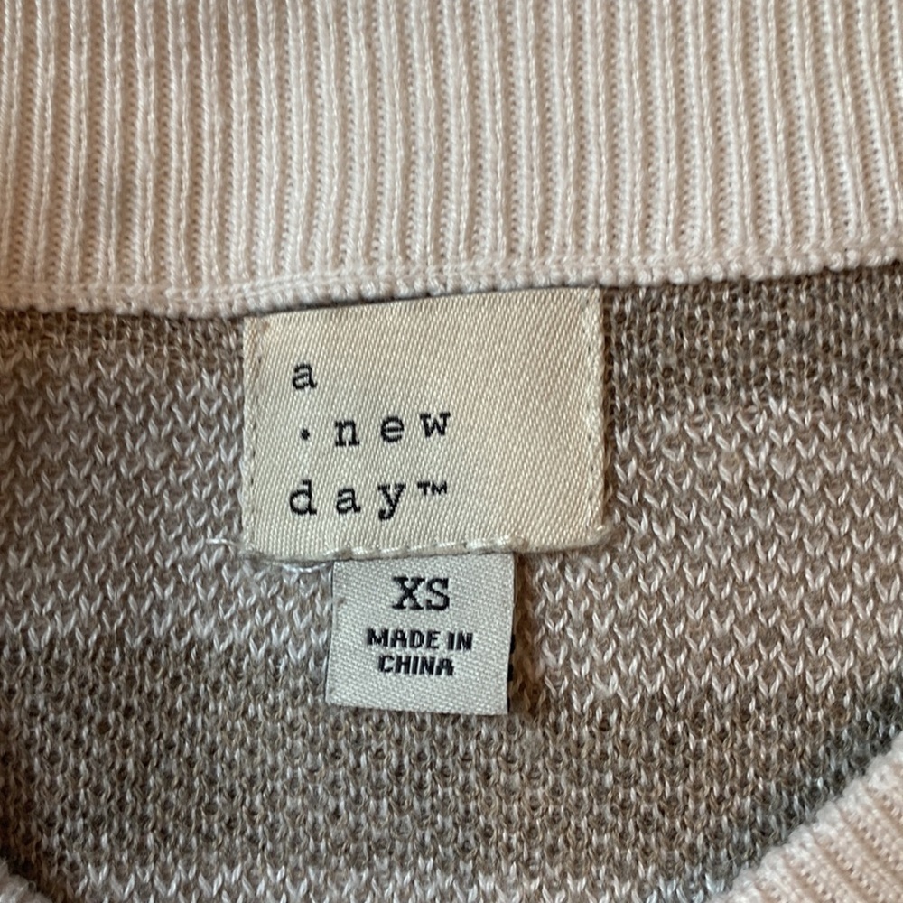 Target Sweater - Picture 2 of 2